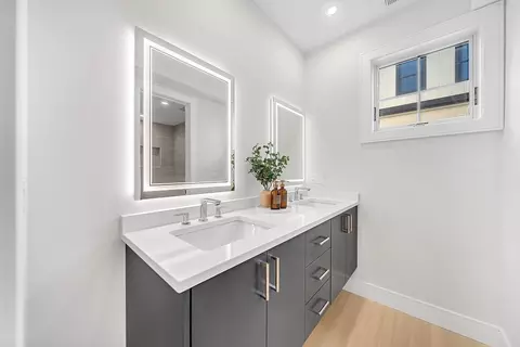 Bath - 140 Hillside, Needham, MA 02494 photo 1 of 2