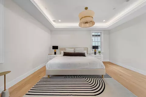 Bedroom - 140 Hillside, Needham, MA 02494 photo 1 of 2