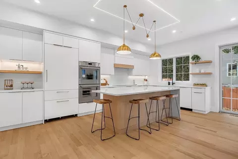 Kitchen - 140 Hillside, Needham, MA 02494 photo 3 of 4