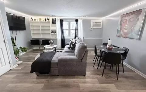 1617 Braley Rd #82, New Bedford, MA 02745