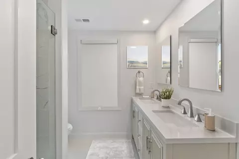 Bath - 55 Mansfield St, Gloucester, MA 01930 photo 1 of 6