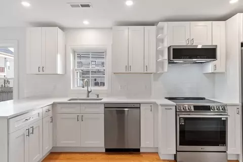 Kitchen - 55 Mansfield St, Gloucester, MA 01930 photo 4 of 4
