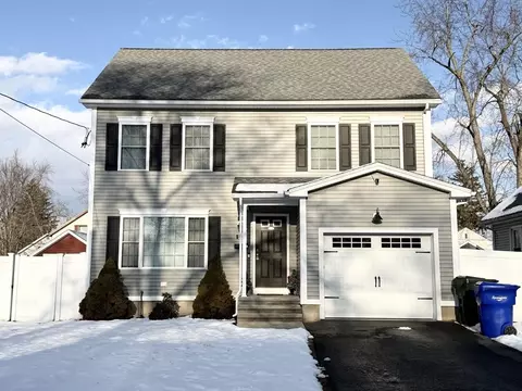 173 Russell St, Springfield, MA 01104