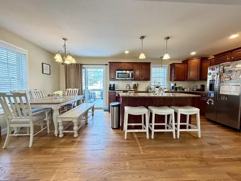 Kitchen - 173 Russell St, Springfield, MA 01104 photo 1 of 3