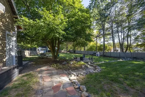 Exterior - 102 Centre St, Danvers, MA 01923 photo 3 of 10
