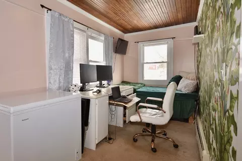 Bedroom - 32 Gault Rd, Wareham, MA 02576 photo 1 of 3