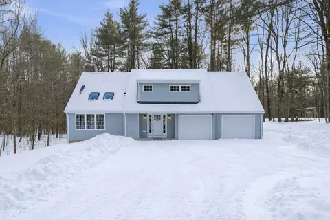 122 Jewett St, Pepperell, MA 01463