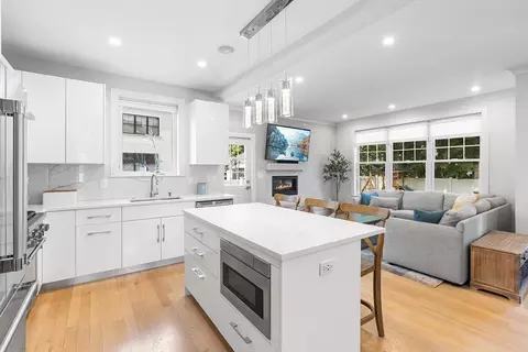 638 Webster St #638, Needham, MA 02492 photo 5