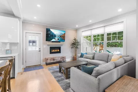638 Webster St #638, Needham, MA 02492 photo 9