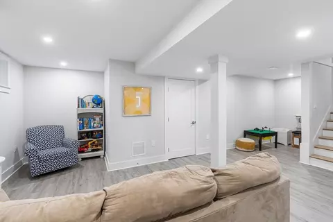 638 Webster St #638, Needham, MA 02492 photo 32