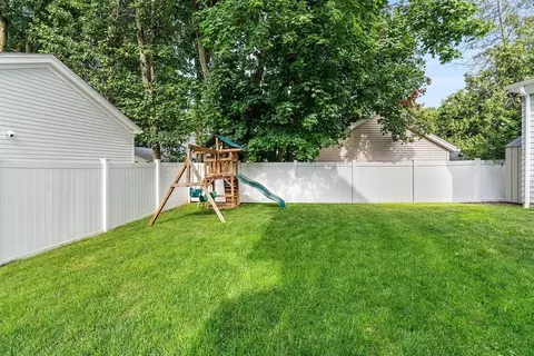 638 Webster St #638, Needham, MA 02492 photo 39