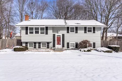 20 Cornell Dr, Milford, MA 01757