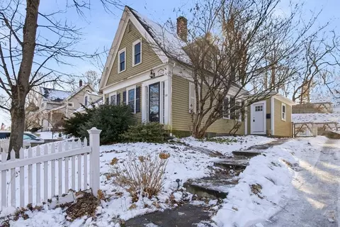 18 West St, Hingham, MA 02043