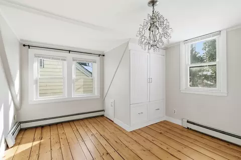 Bedroom - 18 West St, Hingham, MA 02043 photo 3 of 3