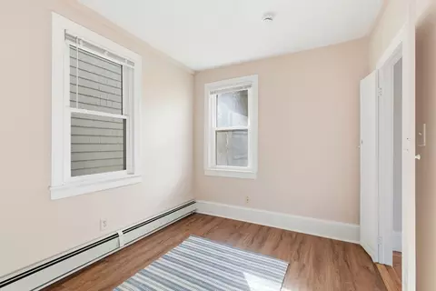 Bedroom - 18 West St, Hingham, MA 02043 photo 1 of 3
