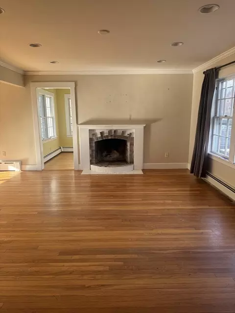 12 Pickwick, Marblehead, MA 01945 photo 2