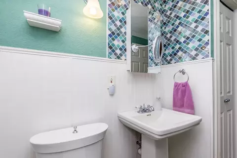 Bath - 58 Maple St, Bourne, MA 02532 photo 2 of 3