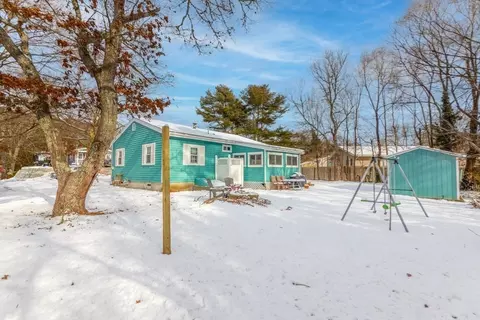Exterior - 58 Maple St, Bourne, MA 02532 photo 6 of 7