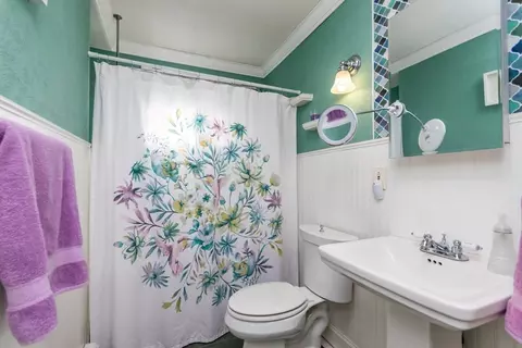 Bath - 58 Maple St, Bourne, MA 02532 photo 1 of 3