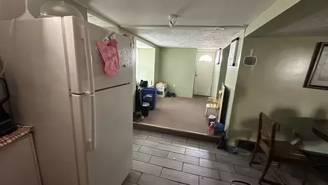217 Plain St, Fall River, MA 02723 photo 7