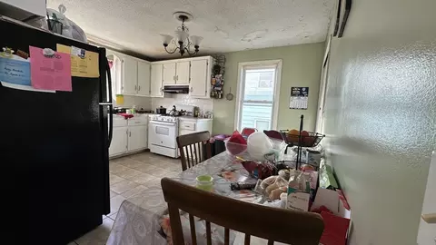 217 Plain St, Fall River, MA 02723 photo 20