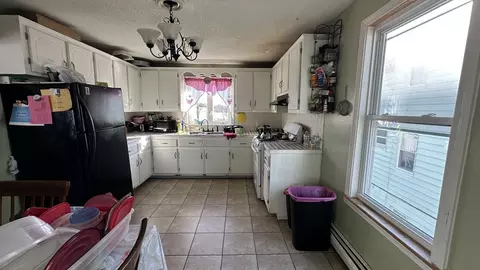 217 Plain St, Fall River, MA 02723 photo 15