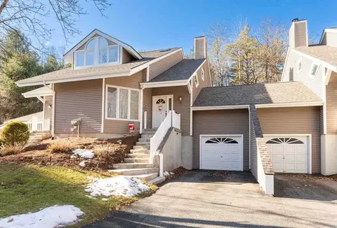 62 Southview Dr #62, Southwick, MA 01077