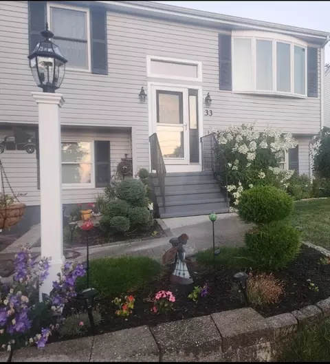 33 Warner St, Fall River, MA 02720 photo 36