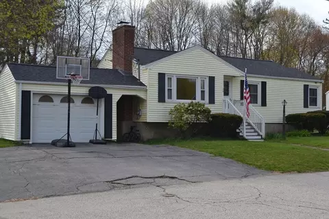 34 Bruce Ave, Shrewsbury, MA 01545