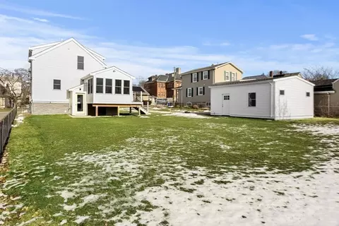 119 Pebble St, Fall River, MA 02721 photo 37