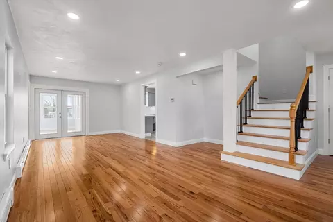 119 Pebble St, Fall River, MA 02721 photo 8