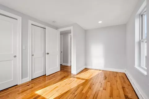 119 Pebble St, Fall River, MA 02721 photo 27