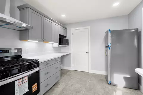 119 Pebble St, Fall River, MA 02721 photo 15