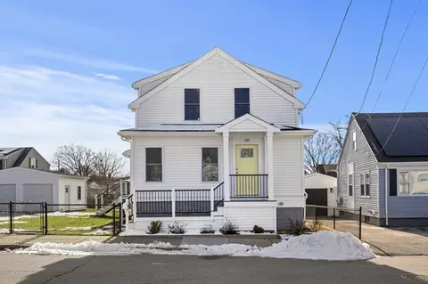 119 Pebble St, Fall River, MA 02721 photo 2