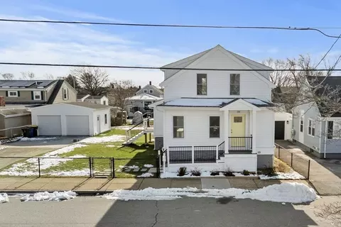 119 Pebble St, Fall River, MA 02721 photo 41