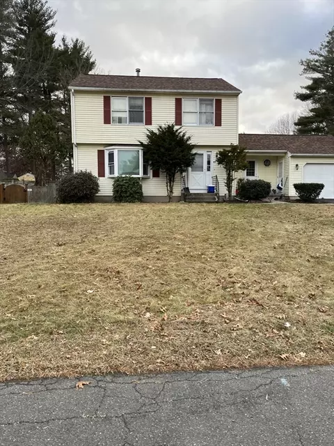 25 Laurelwood Ln, Springfield, MA 01128