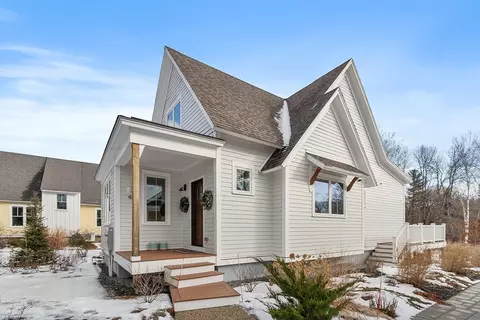 45 Millrun Ln #45, Concord, MA 01742