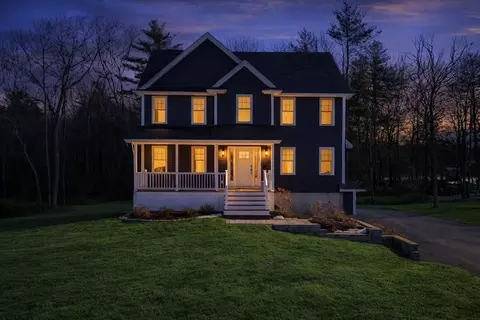 620 Burt St, Taunton, MA 02780