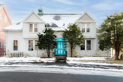 12 Prince St, Fitchburg, MA 01420