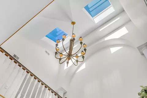 1 Clock Tower Dr, Wellesley, MA 02481 photo 5