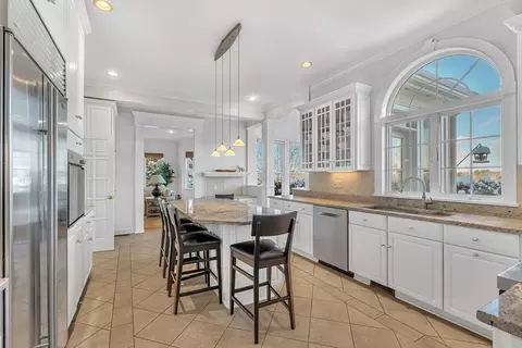 1 Clock Tower Dr, Wellesley, MA 02481 photo 9