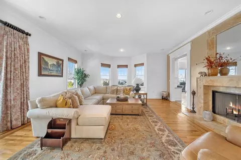 1 Clock Tower Dr, Wellesley, MA 02481 photo 13