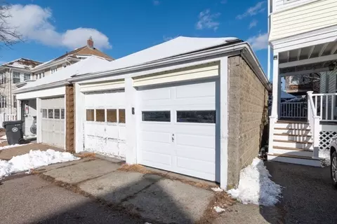 Exterior - 62 Everett St #2, Arlington, MA 02474 photo 5 of 14