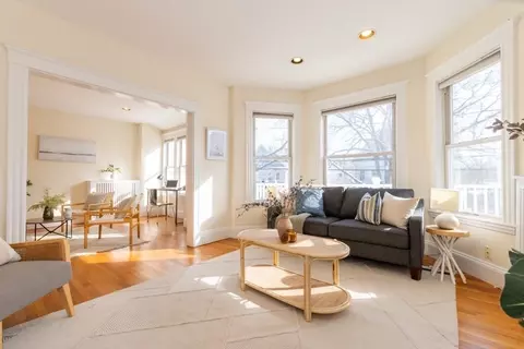 Living - 62 Everett St #2, Arlington, MA 02474 photo 1 of 6