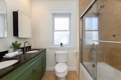 Bath - 62 Everett St #2, Arlington, MA 02474 photo 1 of 1