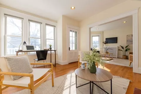 Living - 62 Everett St #2, Arlington, MA 02474 photo 6 of 6