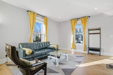 Living - 6 Everett St, Stoneham, MA 02180 photo 2 of 2