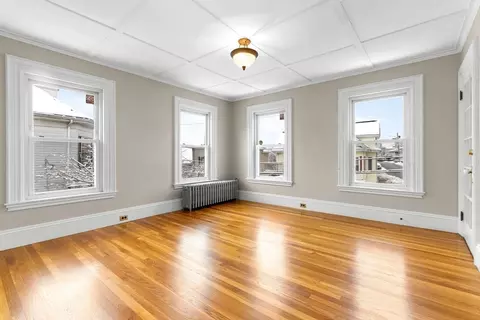 19 Trask St #2, Gloucester, MA 01930 photo 10