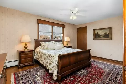 Bedroom - 31 Webster Ave, Beverly, MA 01915 photo 4 of 6