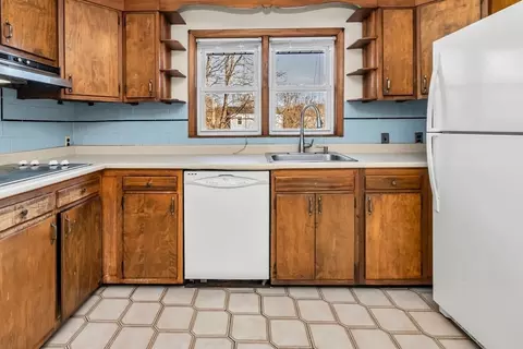 Kitchen - 31 Webster Ave, Beverly, MA 01915 photo 3 of 3